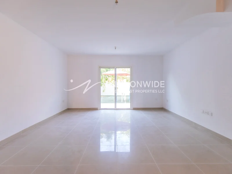 صف مزدوج | مؤجر | منطقة تُعتبر من أفضل المناطق | نمط حياة هادئ63840017971458112