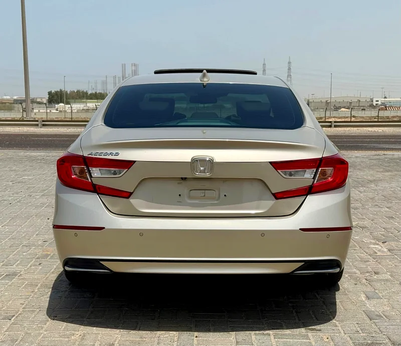 Honda Accord Limited 2018 Gulf model, full option63398543712898113