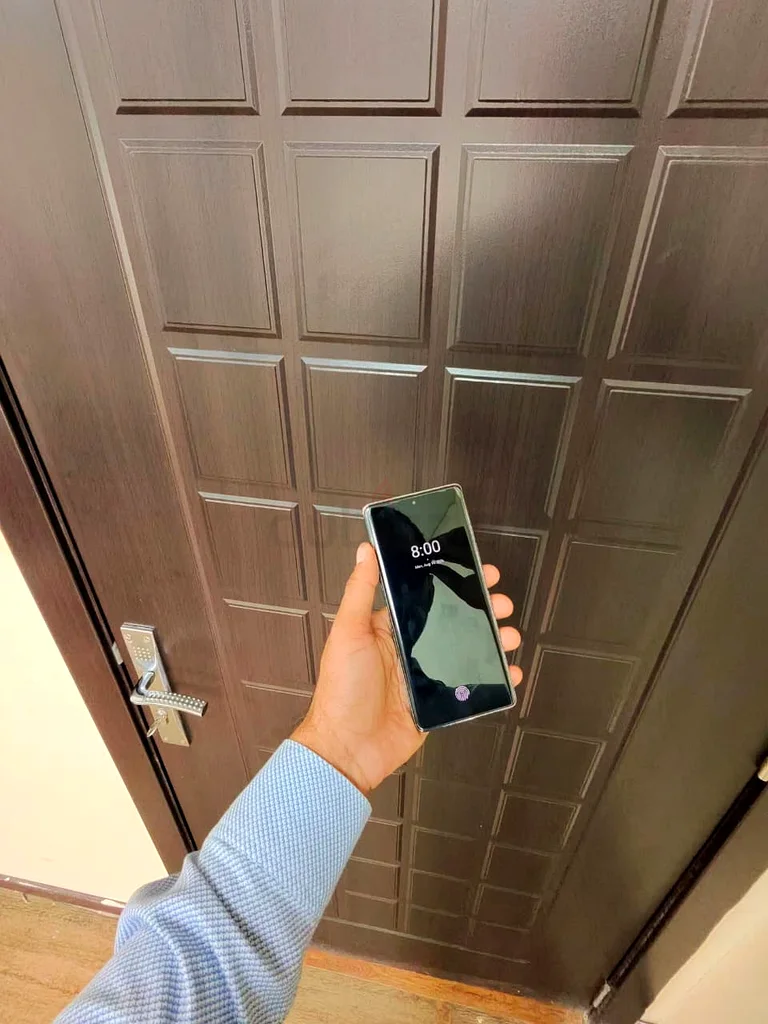 هاتف محمول أنيق وعصري للبيع!63437620029699111