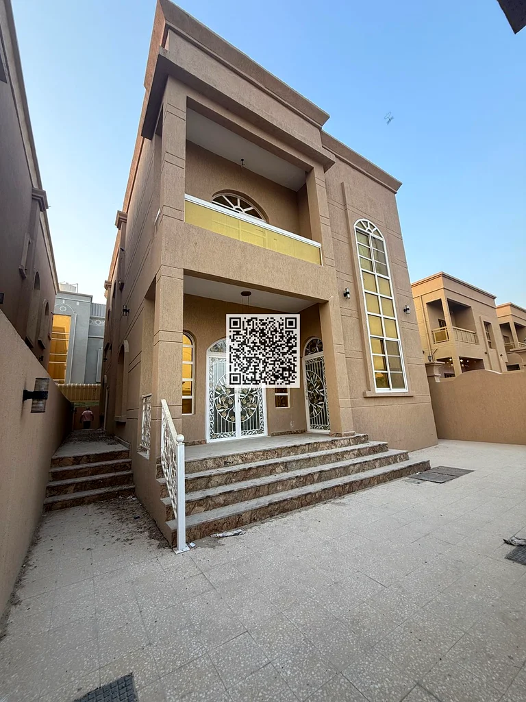 فيلا من خمس غرف نوم رئيسية للبيع في الروضة 1 عجمان63877790731777110