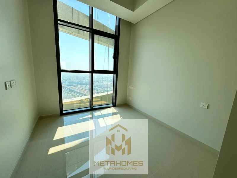 HIGH FLOOR-PRIME LOCATION-SPACIOUS-WELL MAINTAIN63794667068675112