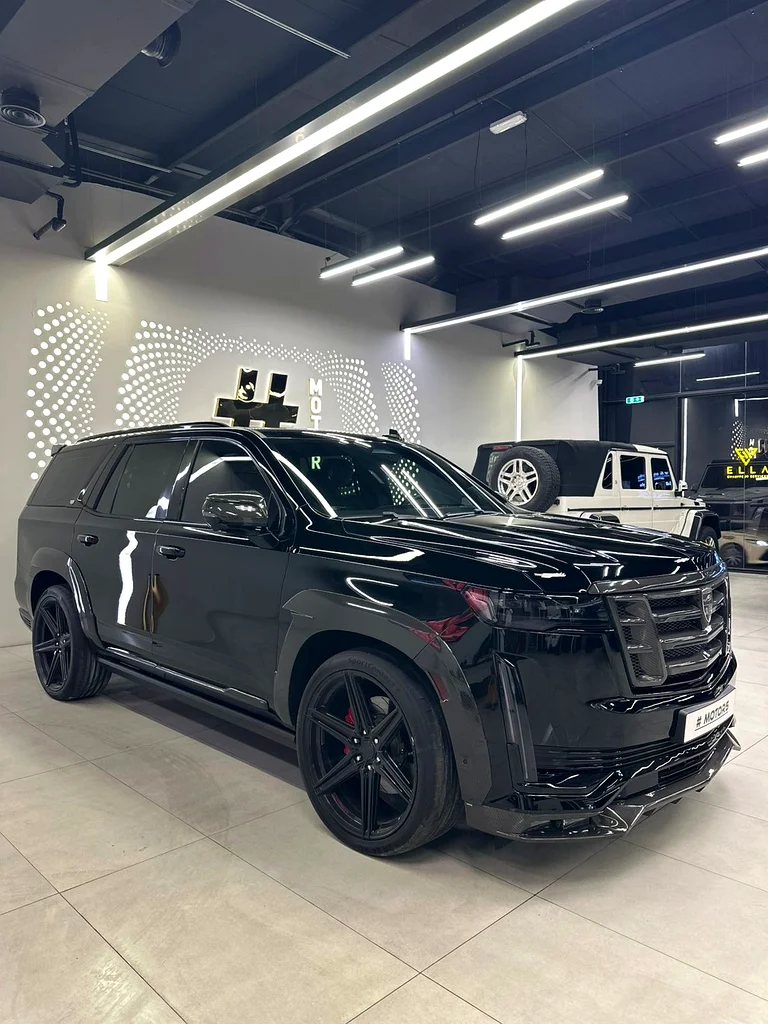 Cadillac Escalade63398489524993113