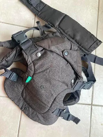 Baby carrier