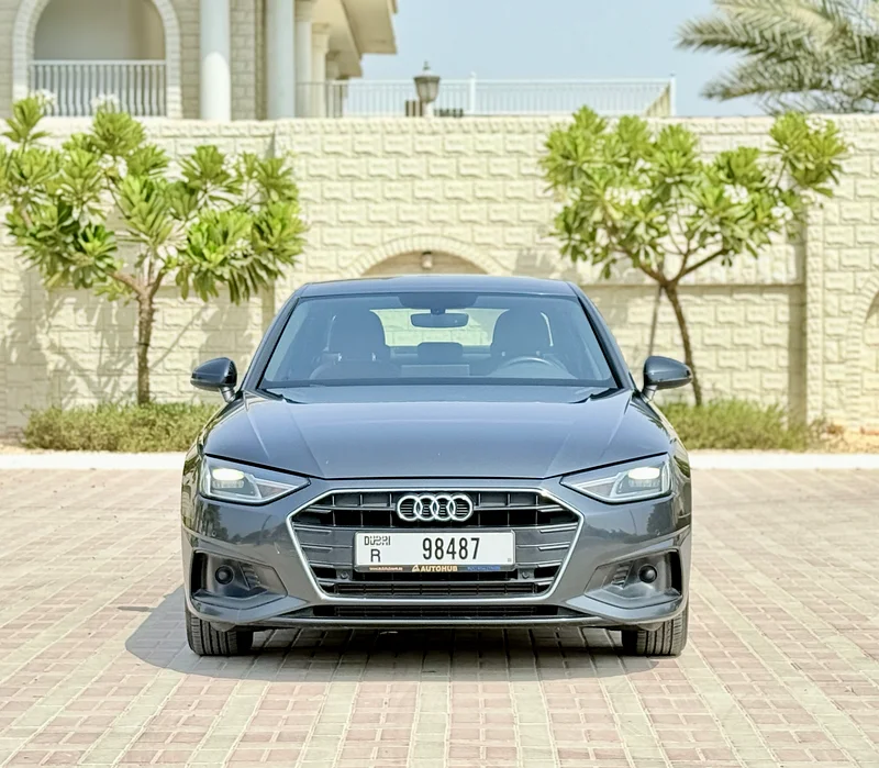 سيارة أودي A4 2021 سعة 1.8 لتر توربو 35 TFSI بمواصفات دول مجلس التعاون الخليجي، مع خدمة الوكالة، وطلاء أصلي بحالة ممتازة63177574235395111