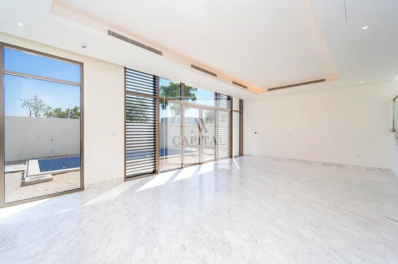 Private Pool | 12 Cheques | New | Corner unit63754624934657113