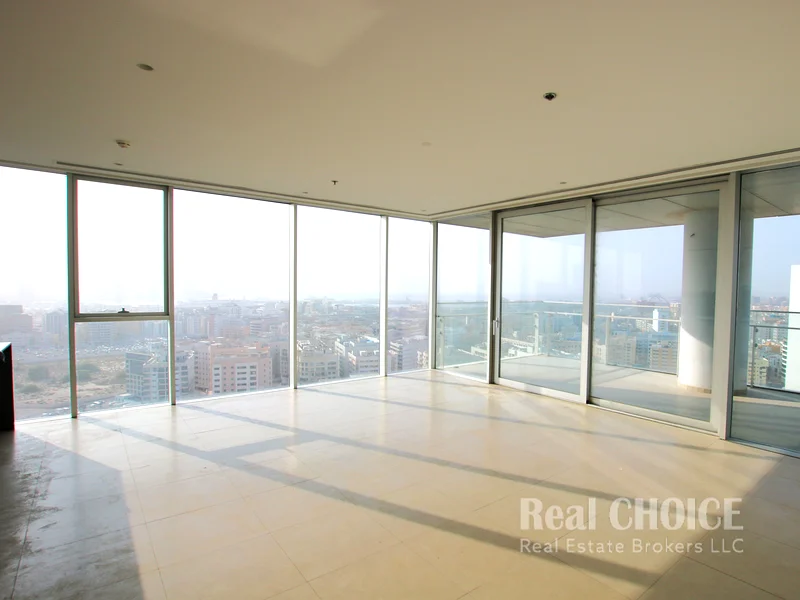 Luxurious | 3BR + Maid's | Prime Location63767260960513114
