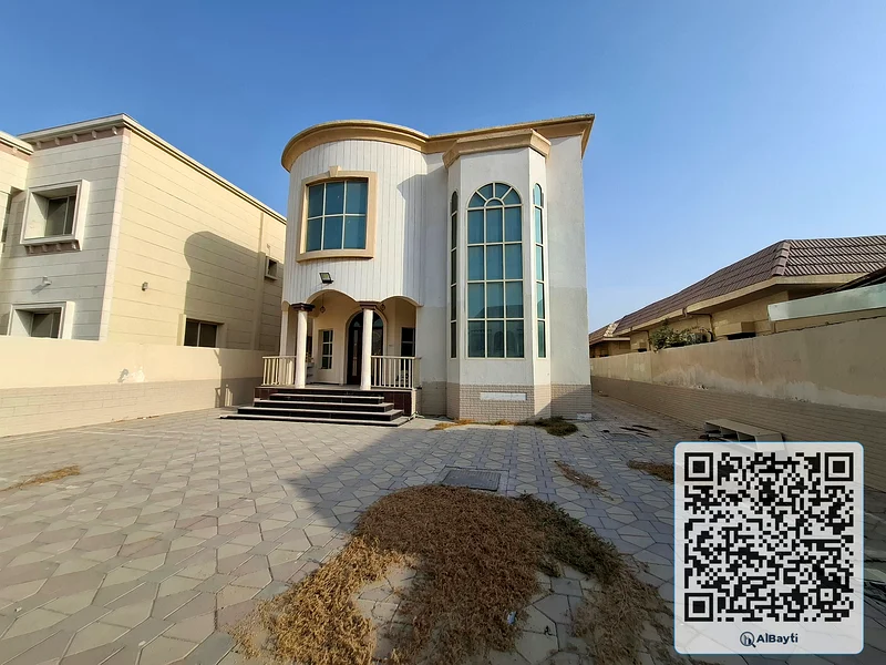 Awesome Villa Available For Sale63878915835139110