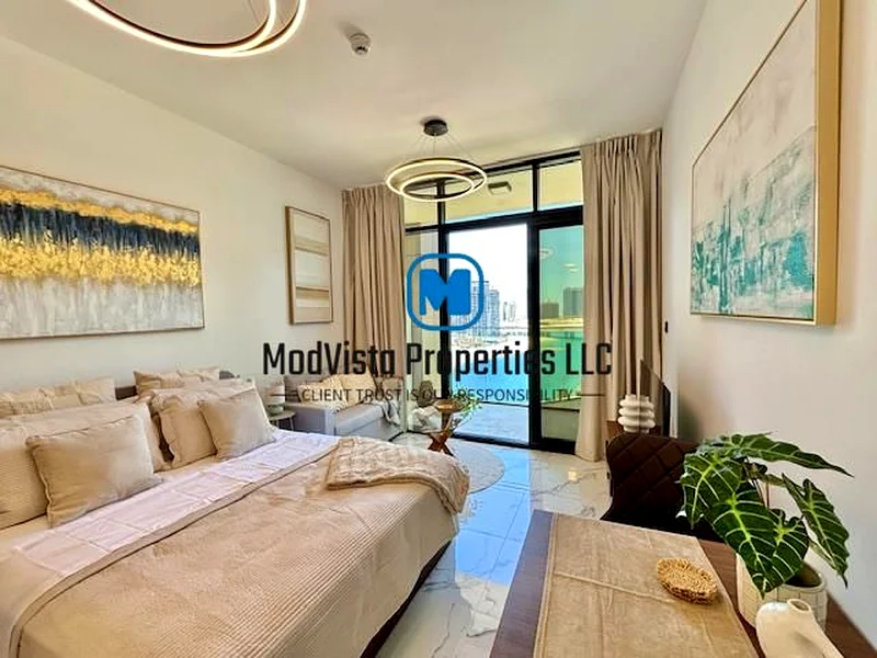 Hot Deal Modern Studio | Canal View | All Amenities | Prime Location63851299363073110