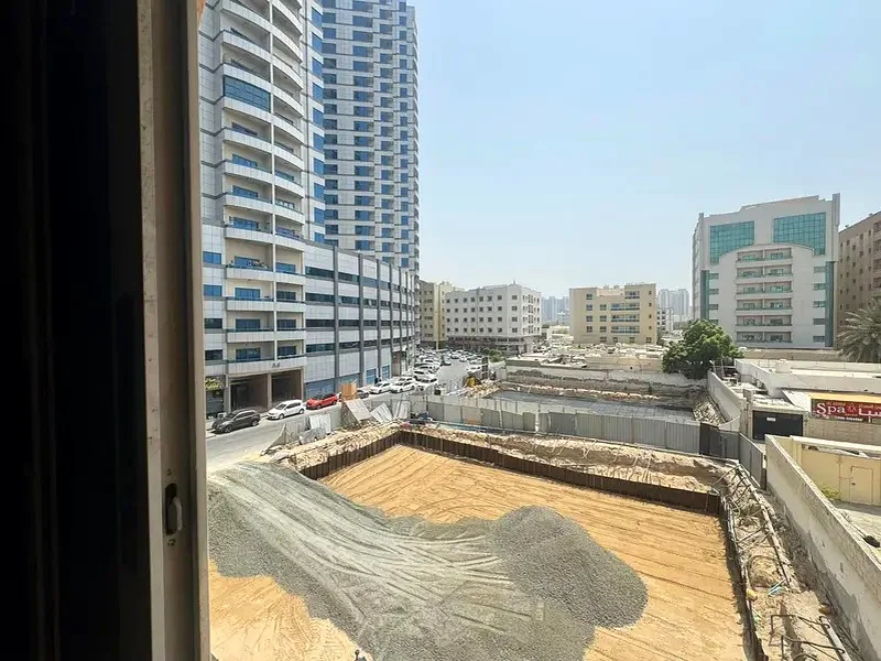 شقة خاصة للإيجار السنوي في راشدية 2 – عجمان63720327914627111