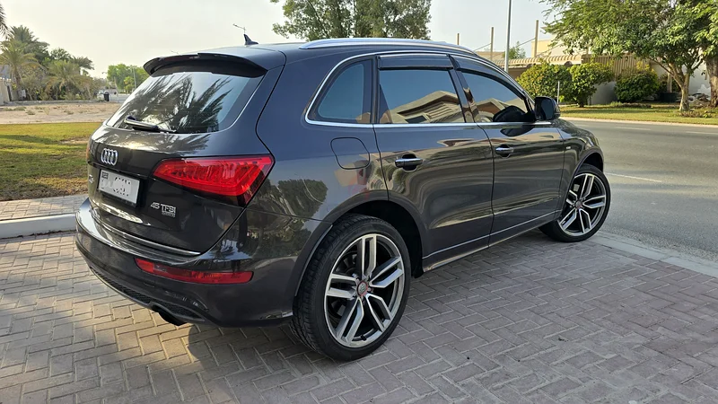 Audi Q5 S-Line Sports V6 Limited Edition Gcc63398616987011111