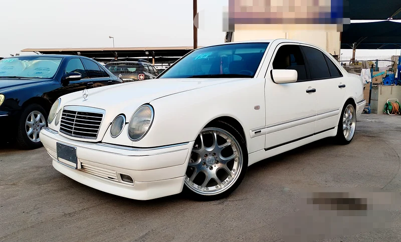 Mercedes Benz E320 model 1996, imported from Japan (clean title), in good condition63403201635843111