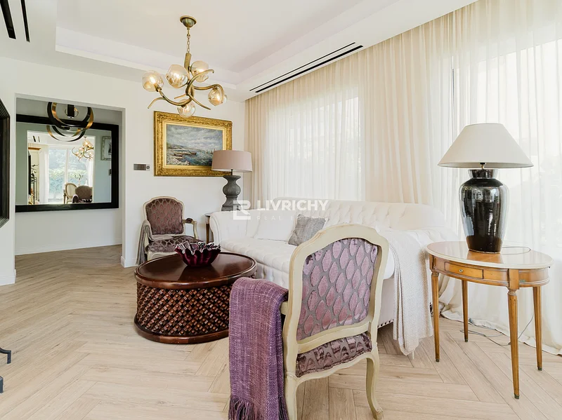 Fully Upgraded | Corner Unit | Fully Furnished63922287218690114
