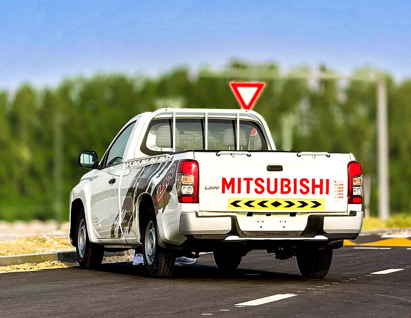 Mitsubishi L200 2.4L 2WD 2022 GCC, accident-free, in excellent condition. 820 P.M.63398589718273113