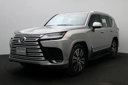 **Special offer** LEXUS LX-600 SUV P 3.5L T AT Signature