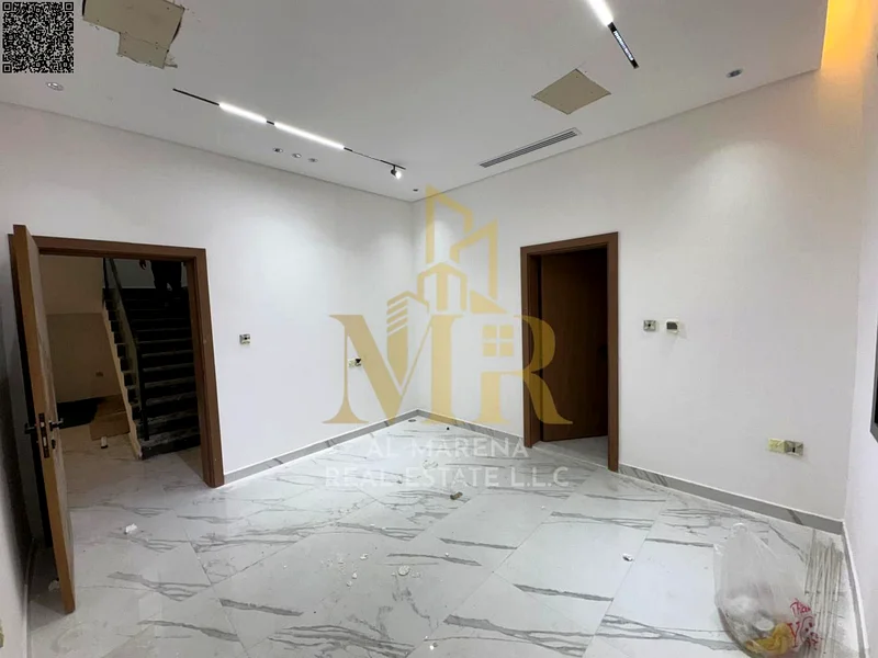 فيلا بسعر شامل، بما في ذلك التسجيل والملكية، على الشارع الرئيسي، جاهزة للسكن في أكثر مناطق عجمان رقيًا. F63881040114179113