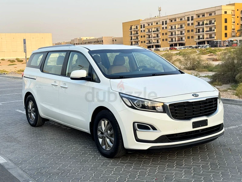 KIA CARNIVAL 2019 GCC KM 230189633986260821791124