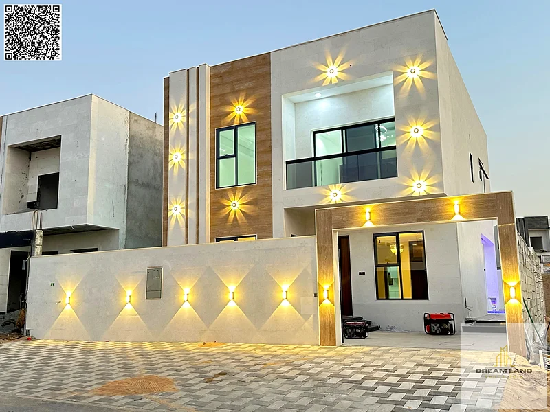 An unmissable opportunity to own a luxury villa in Al Helio 2, featuring 4 bedrooms, 6 bathrooms, and a private pool. Modern design with a luxurious l63891577361537111