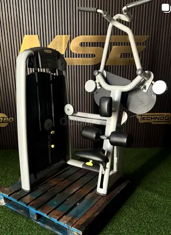 FOR SALE – Technogym Pulldown Machine | AED 4,500  Back mashine