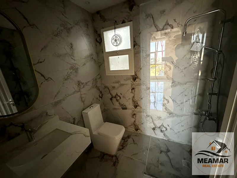 فيلا فاخرة || تصميم أنيق || تشمل رسوم التسجيل الدفع نقدًا أو من خلال التمويل البنكي63913994061954113