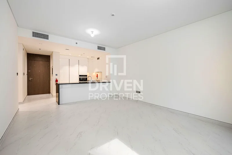Highly Desirable Unit | Pool and Lagoon Access64010001117441111