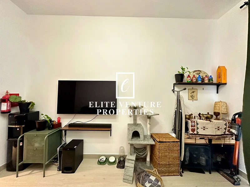FULLY FURNISHED | PRIME LOCATION | TENANTED63942204657794112