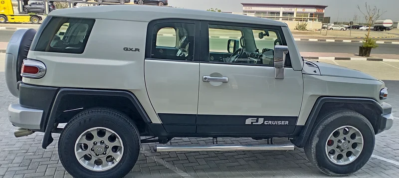 تويوتا إف جي كروزر63401319616643114