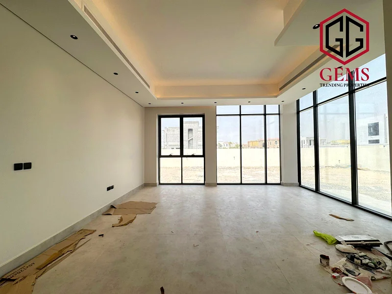 جديد بالكامل | غرفة خادم | حديث | حديقة63730242866050112