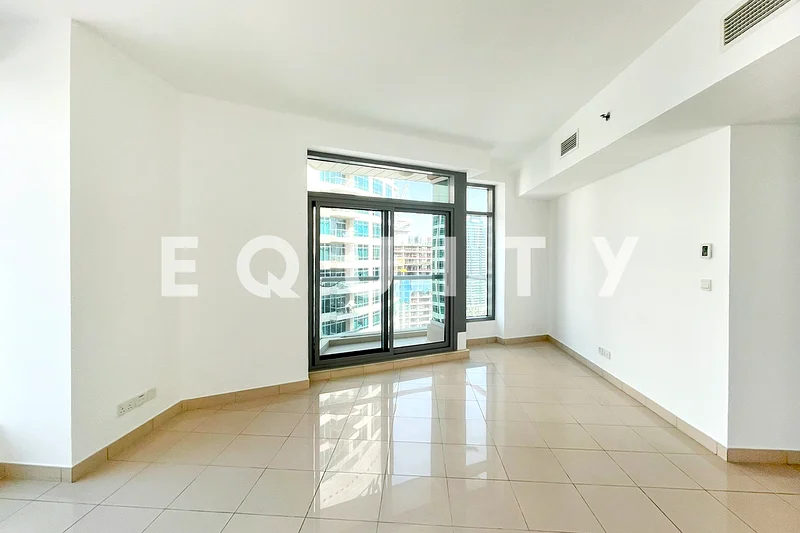 Emaar Development | Marina Views | High Floor64039708503171111