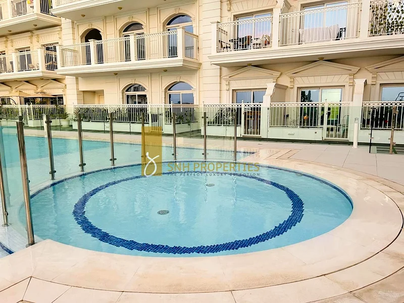 Bright Unit | 4 Cheques | Prime location63764982672129112