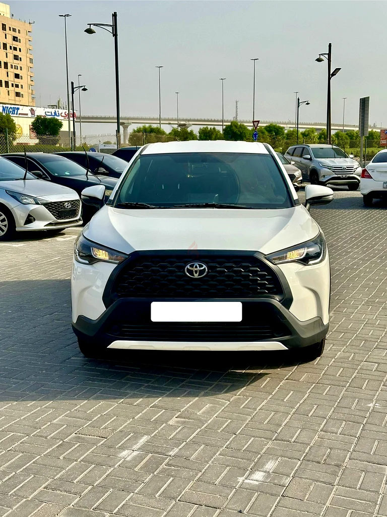 Toyota Corolla Cross63401321818755112