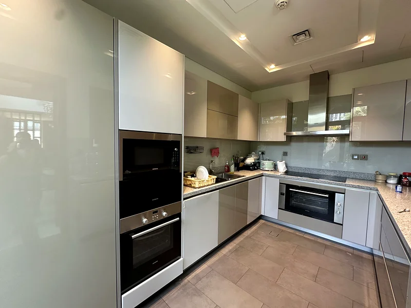 Corner Plot | Fully Furnished | Private Pool63755996528385113