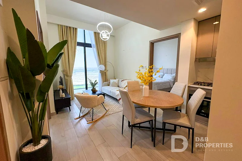 High Floor | Vacant | High ROI | Pool View63977183686273112