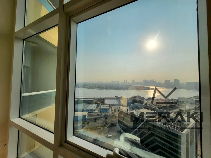 Two rooms and a living room in Al-Aurin Towers at an unbelievable price.63866727787138111