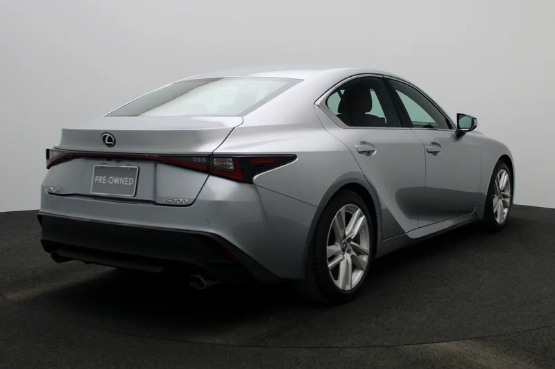 LEXUS IS-300 Sedan P 2.0t Premier63398640842882112