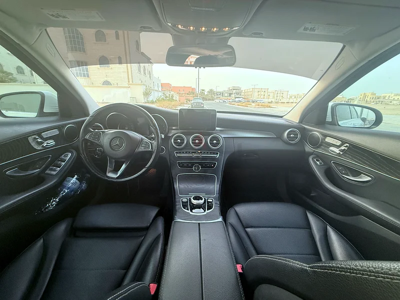 مرسيدس بنز C300 4MATIC 2017 المواصفات الأمريكية63399937776514114