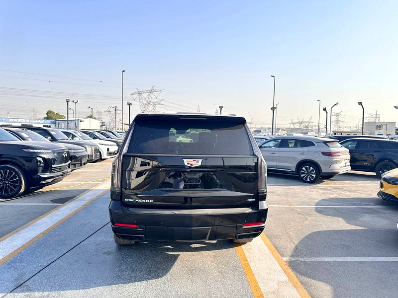 2025 Cadillac Escalade SUV Sports Platinum 6.2L V8, Brand New, 0 km63398491165954112