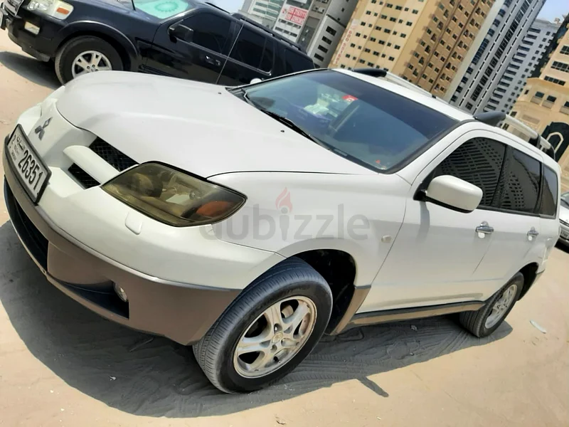 حالة جيدة، سعر ميتسوبيشي 9500 درهم.63489196771842111