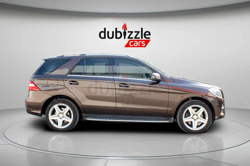 AED 1725/month | 2015 Mercedes-Benz M-Class ML 400 | GCC Specs | Ref#32207863399918625922113