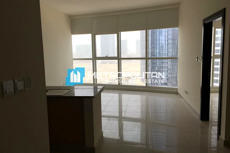 Partial Canal View | Corner Junior 1BR| High Floor63842524980867112