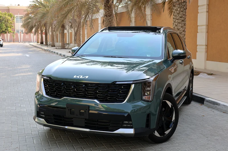 KIA SORENTO 2.5L - 2025 - 5000 KM - UNDER WARRANTY - GCC SPECIFICATIONS63398629744385111