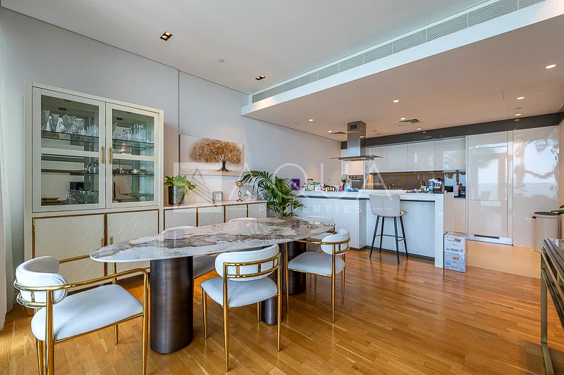 Fully Furnished | Luxurious Design | Sea View63726575782529112