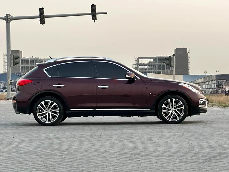 إنفيني QX50 2017 – الأعلى فئة | أحمر كرز | مواصفات دول مجلس التعاون الخليجي | حالة ممتازة63398577021825114