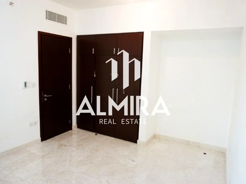 Spacious Layout | Well Maintained | High-End Amenities63846366280833112