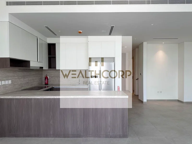 Modern 3BR Townhouse | Vastu Single Row Unit | Prime Location63926297131395111