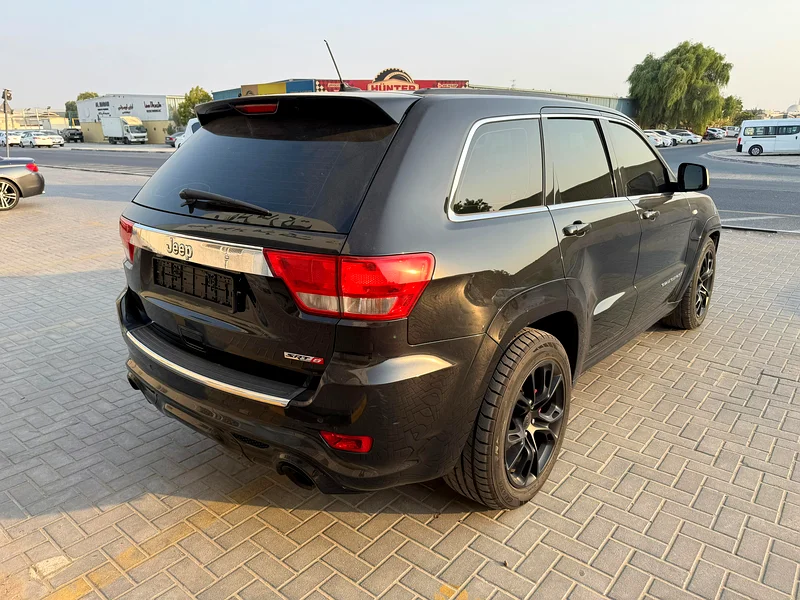 JEEP SRT863398606982018114