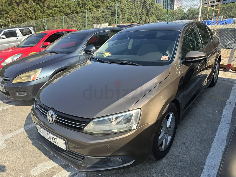 Volkswagen Jetta Comfort Line Plus63398575300227111