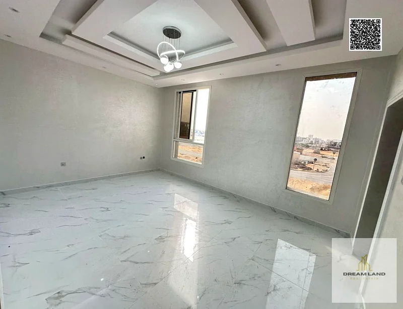 امتلك تاون هاوسًا في عجمان، بما في ذلك رسوم التسجيل ورسوم الملكية.63891799608705111