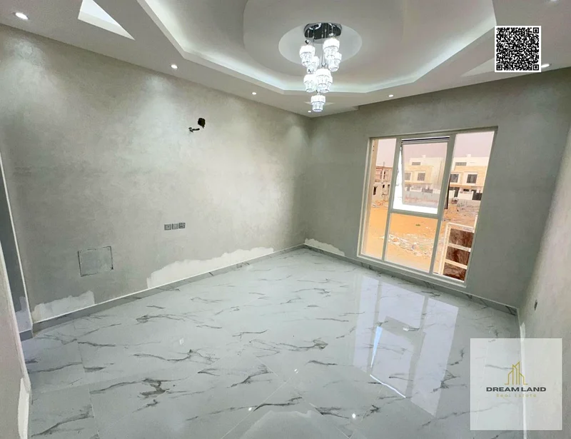 امتلك تاون هاوسًا في عجمان، بما في ذلك رسوم التسجيل ورسوم الملكية.63891799608705113