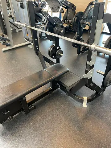 Technogym Olympic Flat Bench ️‍️