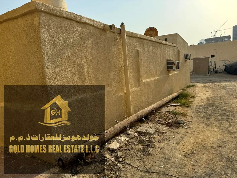 villa for sale in Ajman al Bustan the area is divided into three houses with a good area  located near all services63867044773634114